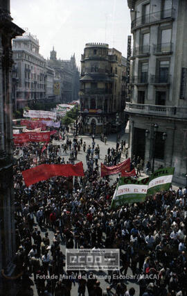 Manifestación 1o de Mayo de 1980 en Sevilla