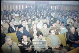 Asamblea de delegados en el teatro Duque (Sevilla), tema: A.I. – 11