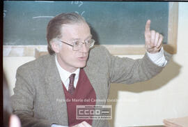 Ponencia de Nicolás Sartorius en la escuela de formación sidical, en la sede de Morería y fotos de la sede