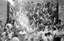 Concentración de trabajadores de Hytasa en la puerta de la fábrica