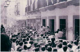 Asamblea de trabajadores en calle Morería, sede del Sindicato Provincial del Metal – 01