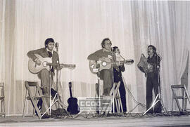Recital de música de José Alfonso y Vitorino en el cine Olimpia del Cerro del Águila – 01