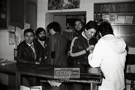 Militantes de CCOO en la sede del sindicato – 03