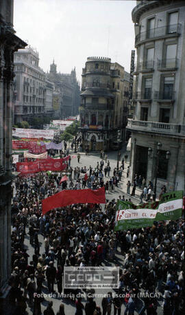 Manifestación 1o de Mayo de 1980 en Sevilla