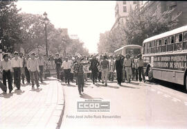 Manifestación de estudiantes por la avenida de la Constitución y aledaños pidiendo el regreso de exiliados – 03