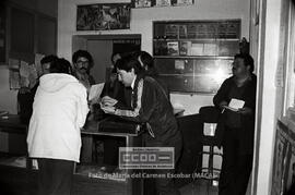 Militantes de CCOO en la sede del sindicato – 05