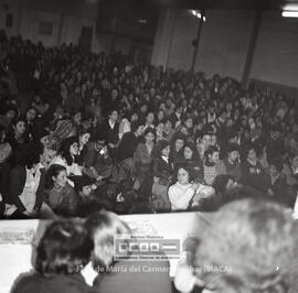 Asamblea celebrada durante luna huelga general del Textil – 28