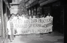 Manifestación de estudiantes de Medicina pidiendo prácticas – 06