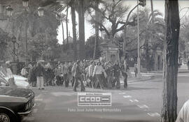 Marcha de mujeres desde la Plaza de España al Ayuntamiento de Sevilla  – 05