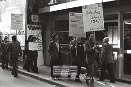 Manifestación de trabajadores de Banca por su convenio de 1982 – 04