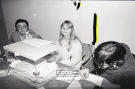Aurora León durante la jornada electoral del 27 de noviembre de 1980 – 27