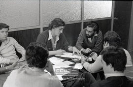 Reunión jóvenes sin identificar – 05