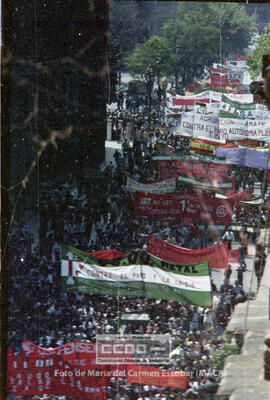Manifestación 1o de Mayo de 1980 en Sevilla