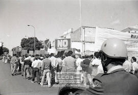 Manifestación en Sevilla de trabajadores en huelga de la empresa MASS (Alcalá) – 12