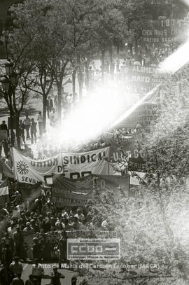 Manifestación 1o de Mayo de 1979 en Sevilla