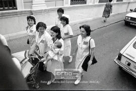 Marcha de las auxiliares de clínica reivindicando su equiparación a FP1
