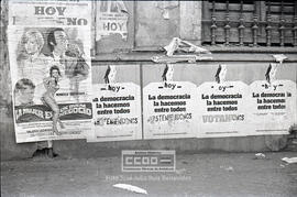Carteles y pintadas del Referendum Nacional sobre la reforma política – 08