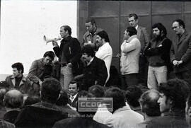 Asamblea de trabajadores de C.A.S.A. en las puertas de la fábrica – 06
