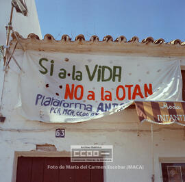 Acto de CCOO contra la OTAN en Lora del Río y murales contra la OTAN –  04