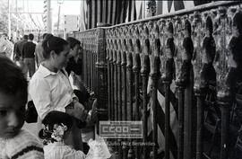 Escenas de la Feria de abril: Caseta La PECERA – 12