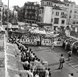 Manifestación contra el paro por las calles de Sevilla celebrada el 20 de junio de 1979 –  12