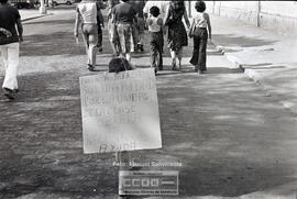 Manifestación de mujeres en solidaridad con compañeros de empresas en crisis - Foto 13