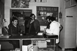 Militantes de CCOO en la sede del sindicato – 02