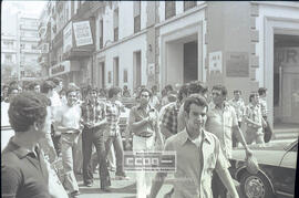 Concentración de trabajadores metalúrgicos en calle Morería sede del Sindicato Provincial del Metal (3) – 15