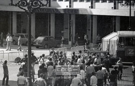 Manifestación de estudiantes por la avenida de la Constitución y aledaños pidiendo el regreso de exiliados – 29