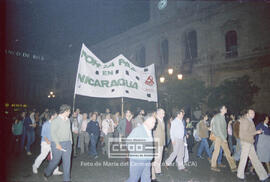 Manifestación en defensa de Nicaragua celebrada en noviembre de 1984