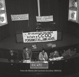 Asamblea de pensionistas y jubilados en el Teatro Duque – 11