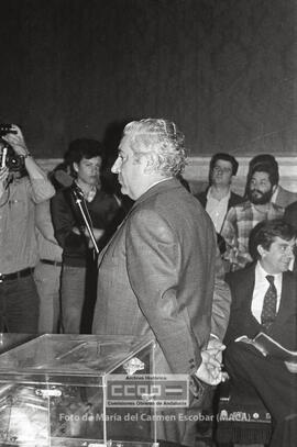 Elección del primer alcalde de la democracia en Sevilla
