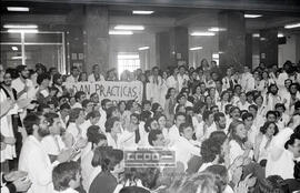 Manifestación de estudiantes de Medicina pidiendo prácticas – 28