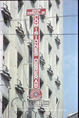 Asamblea de delegados en el teatro Duque (Sevilla), tema: A.I. – 14