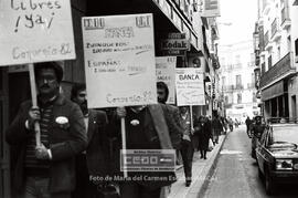 Manifestación de trabajadores de Banca por su convenio de 1982 – 07