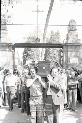 Entierro del dirigente comunista Antonio Mije – 10