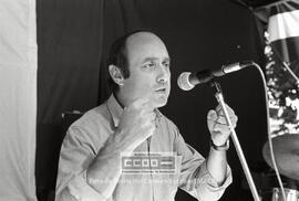 Mitin de Carrillo apoyando el Sí para el Estatuto de Autonomía de Andalucía – 02