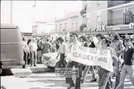 Manifestación contra el paro en el barrio del Cerro del Águila – 11
