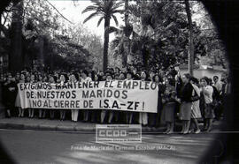 Manifestación de las mujeres de los trabajadores de ISA – 02
