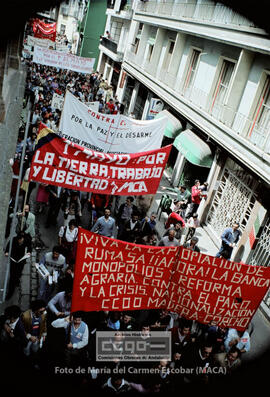 Manifestación 1o de Mayo de 1983 en Sevilla – 06