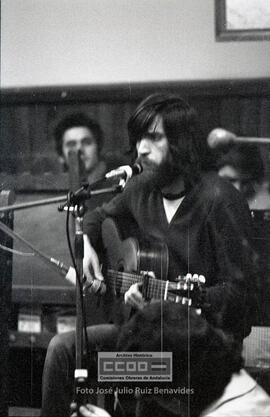 Recital de Luis Pastor en la Universidad de Sevilla – 01