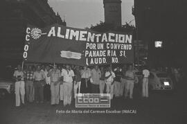Manifestación durante una huelga general de panadería  – 14