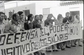 Manifestación del 1º de Mayo de 1979 en camas