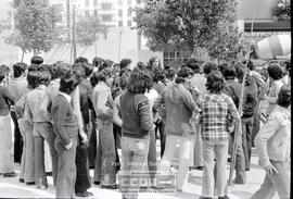 Concretración de vecinos en una barriada – Foto 14