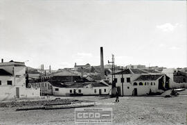 Pueblo costero y taller – Foto 4