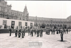 Acto militar: homenaje a la bandera – Foto 129