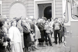 Manifestación de mujeres por la calle San Jacinto de Sevilla [Foto 04]