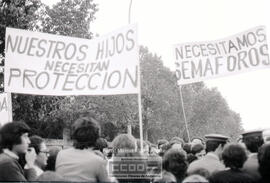 Concentración de vecinos exigiendo semáforos – Foto 15
