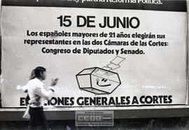 Carteles electorales en la calle – Foto 4