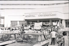 Concentración en la Facultad de Medicina – Foto 1